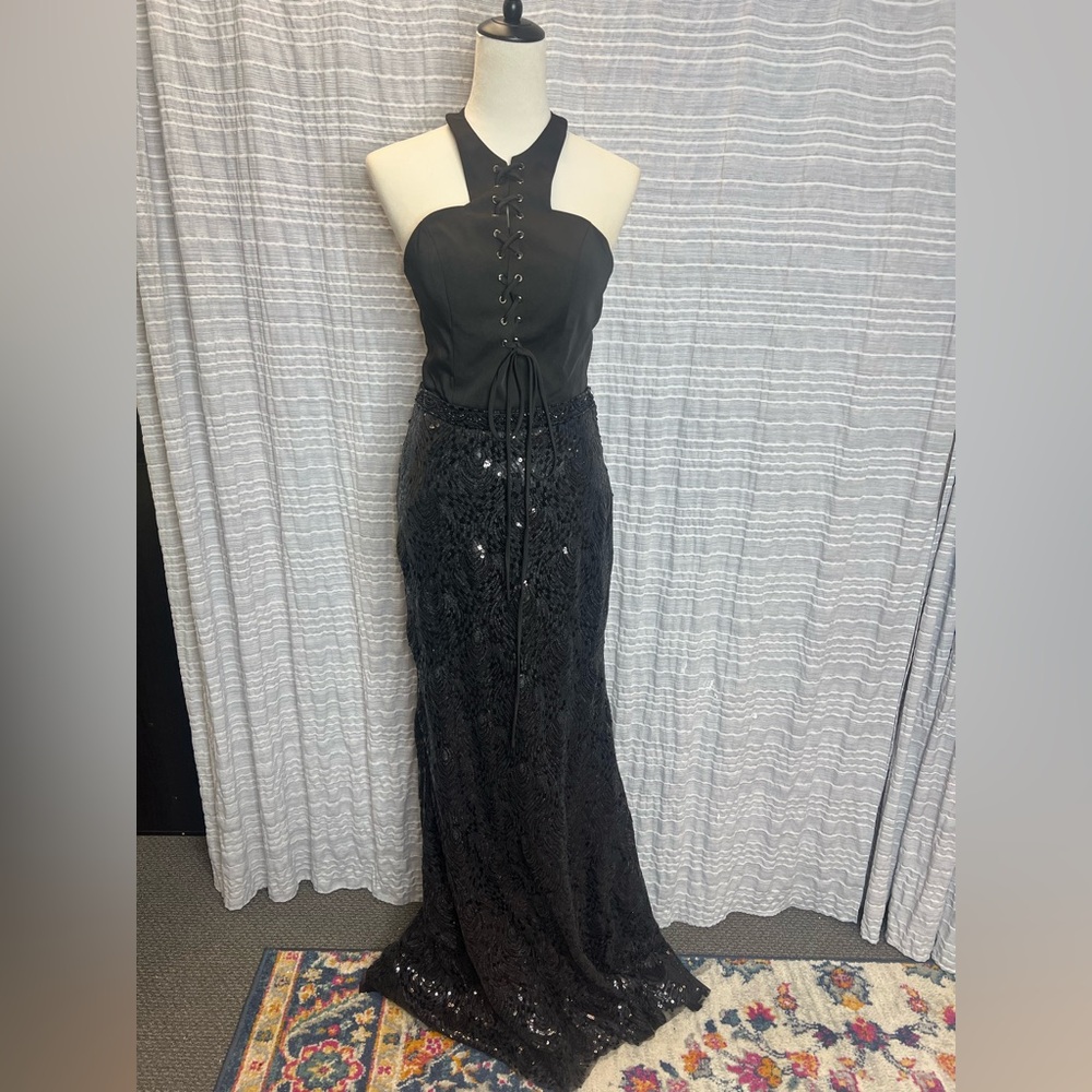 Splash Black Lace-Up Dress